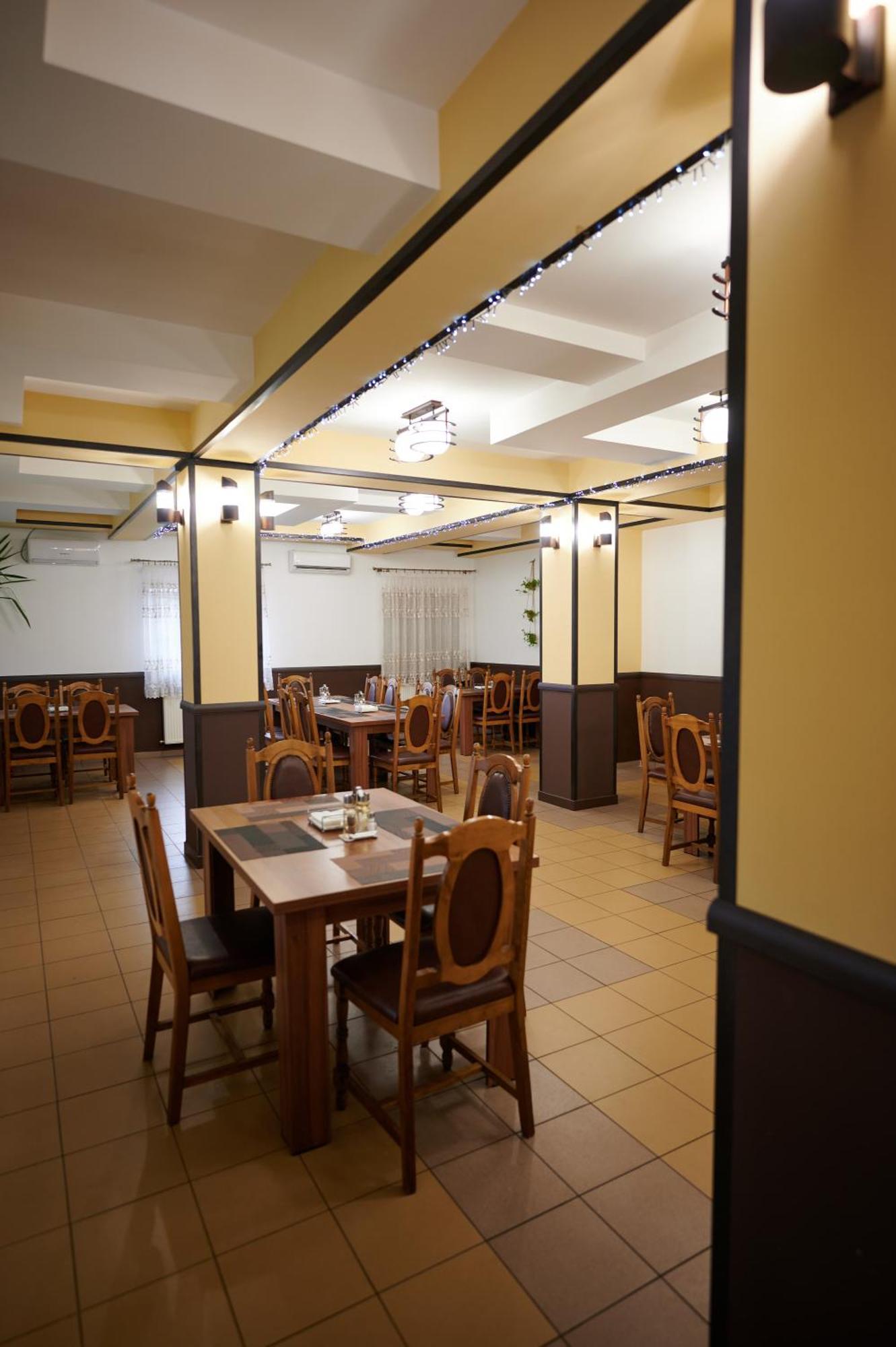 Hotel Poiana Bucovat Gura Humorului Esterno foto